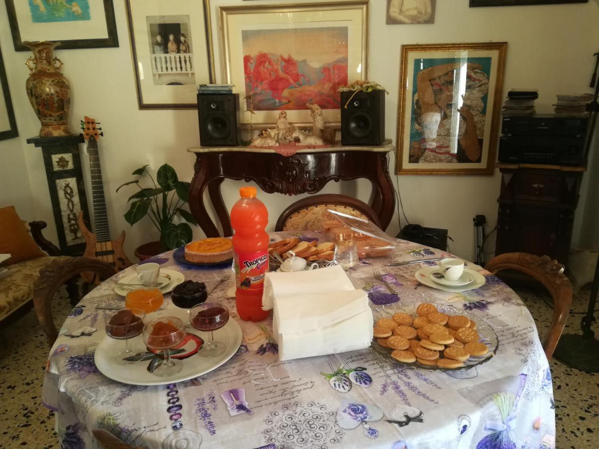 Bed and Breakfast Domus Aurea Oristano Exterior foto